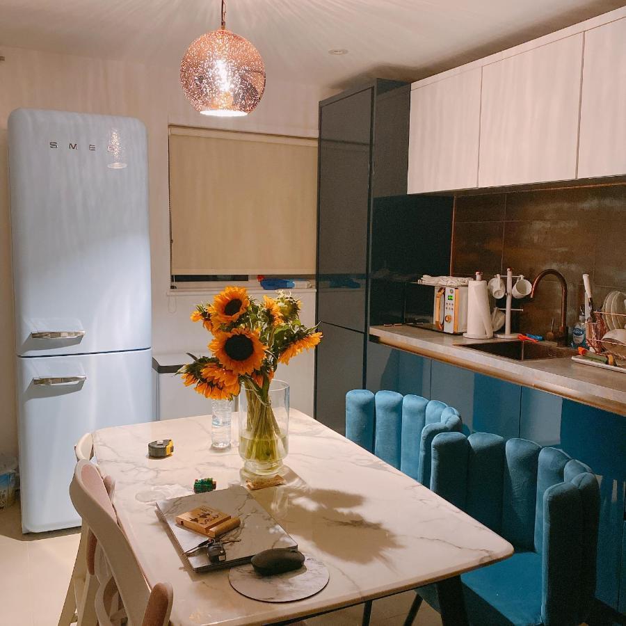 Monalychee Apartment ลอนดอน ภายนอก รูปภาพ